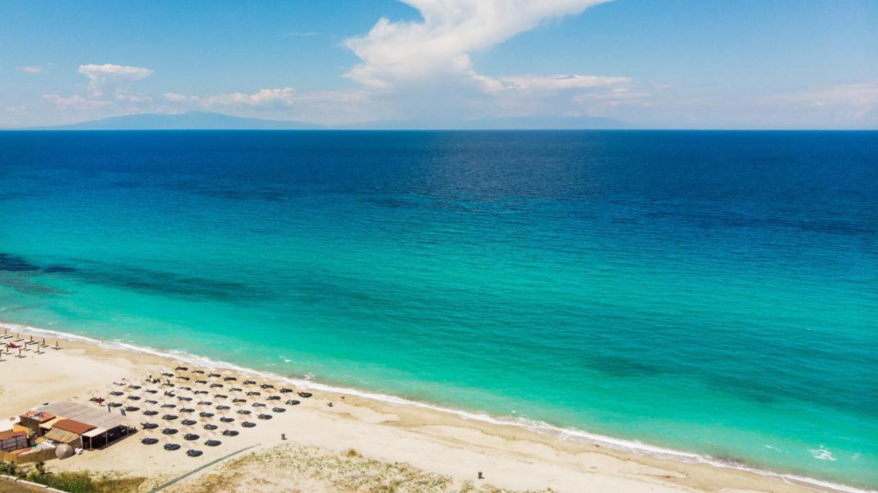 Soleado Beachfront Villa Skala Fourkas Exterior photo